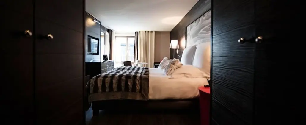 Classic Tek Büyük veya İki Ayrı Yataklı Oda