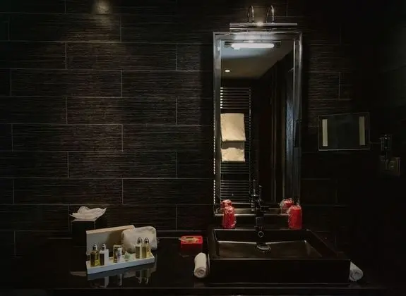 Classic Tek Büyük veya İki Ayrı Yataklı Oda