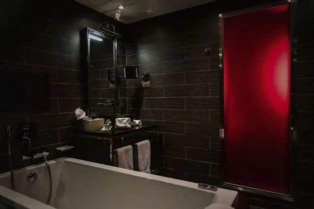 Classic Tek Büyük veya İki Ayrı Yataklı Oda