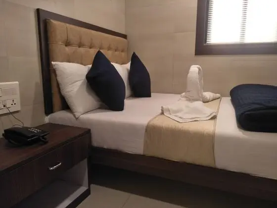 Deluxe Tek Büyük Yataklı Oda, Sigara İçilebilir