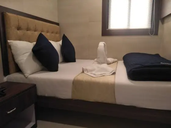 Deluxe Tek Büyük Yataklı Oda, Sigara İçilebilir