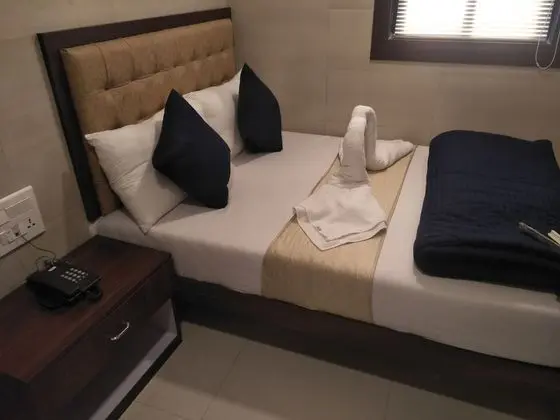 Deluxe Tek Büyük Yataklı Oda, Sigara İçilebilir