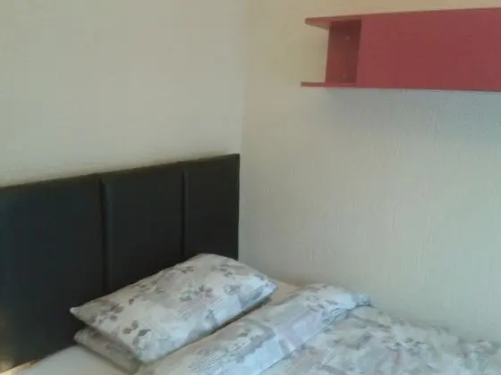 Tek Büyük Yataklı Oda, Ortak Banyo
