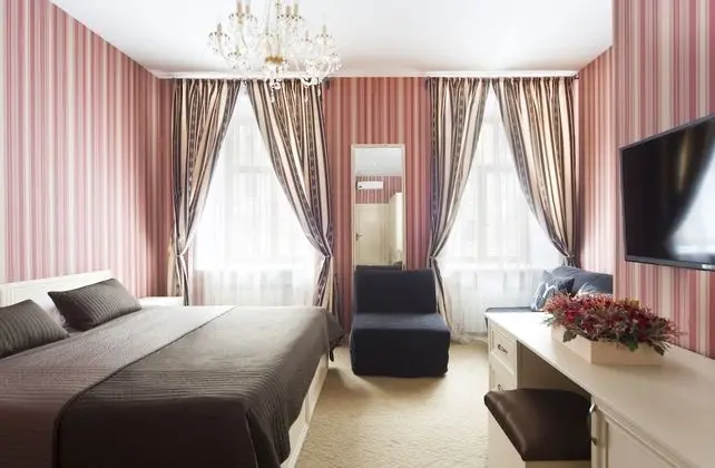 Comfort Tek Büyük veya İki Ayrı Yataklı Oda
