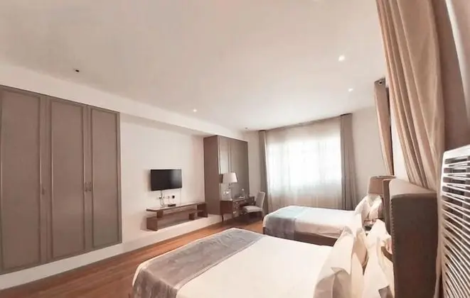 Executive Süit, Havuz Manzaralı