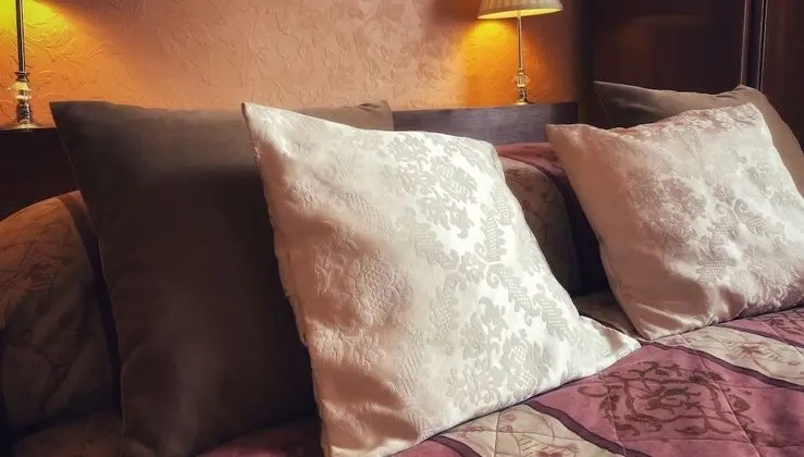 Tek Büyük Yataklı Oda, Banyolu/Duşlu