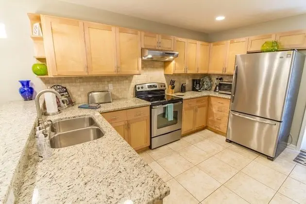 Ev, Birden Çok Yatak, Balkon, Okyanus Manzaralı (Avery's Ocean Breeze A)