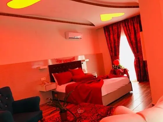 Balayı Odası, Şehir Manzaralı