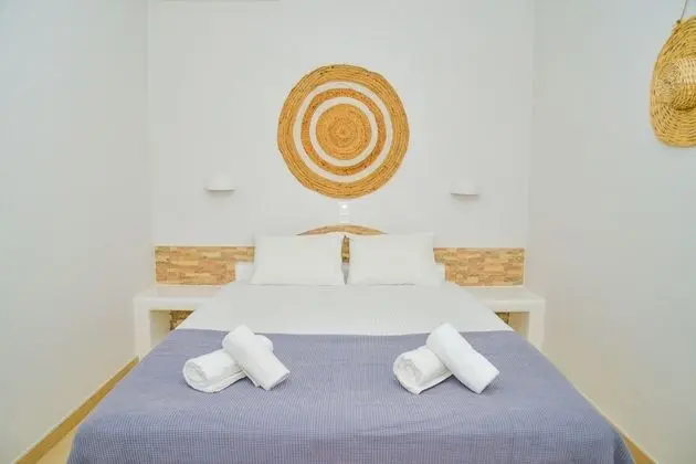 Deluxe Tek Büyük Yataklı Oda, Deniz Manzaralı, Denize Bakan (Mini Pool)