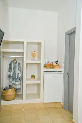 Tek Büyük Yataklı Oda, Deniz Manzaralı (Mini Pool)