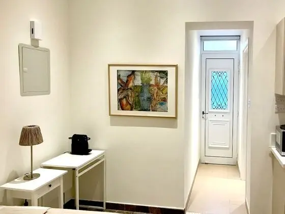 Luxury Stüdyo Süit, 1 Büyük (Queen) Boy Yatak, Bahçe Manzaralı (Carob Garden Studio)