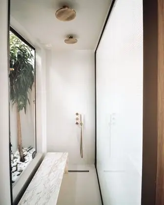 Deluxe Stüdyo Süit