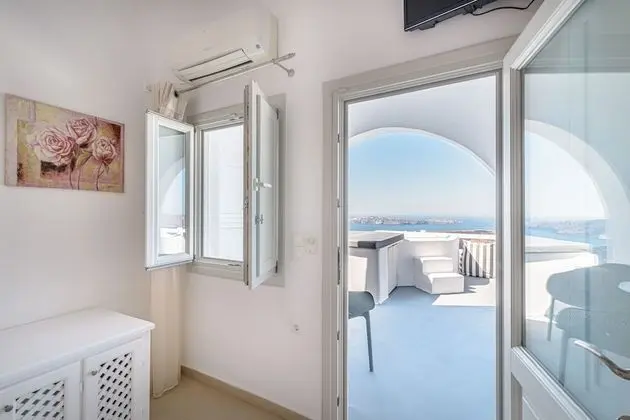 Junior Suite, Jetted Tub, Sea View, Caldera View