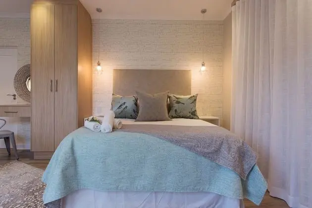 Sparrow Room