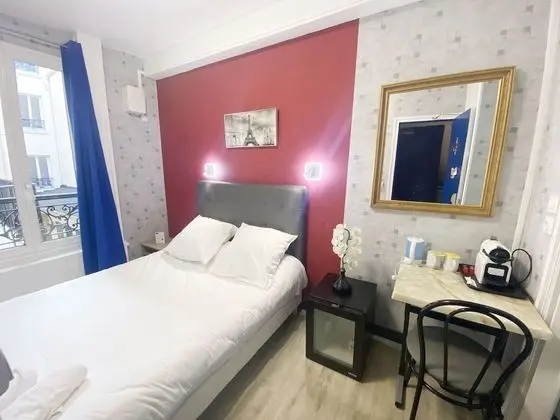 Standard Tek Büyük Yataklı Oda