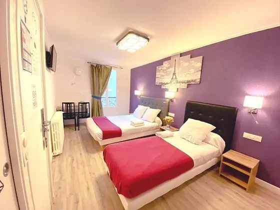 Üç Kişilik Oda