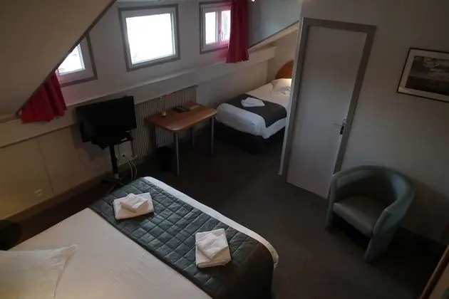 Standard Üç Kişilik Oda