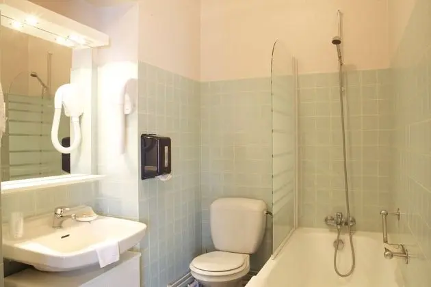 Standard Üç Kişilik Oda