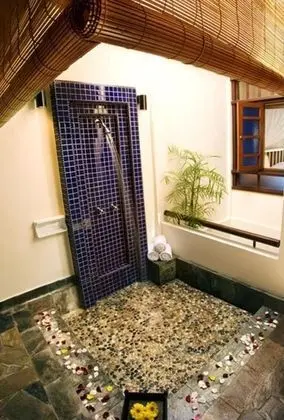 Dağ Evi (Water)