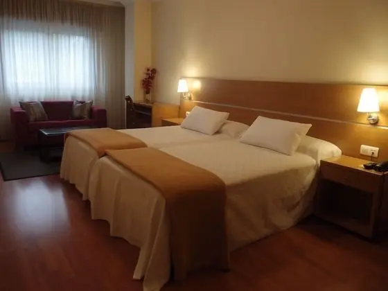 Tek Büyük veya İki Ayrı Yataklı Oda