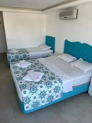 Triple, Deniz Manzaralı, Balkonlu
