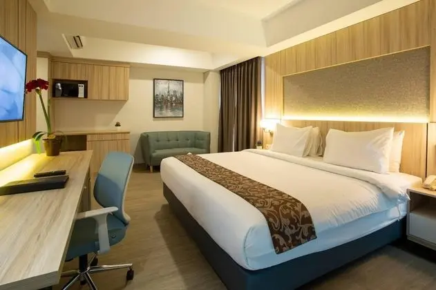 Süit (Includes Free Laundry 2 pcs / day)