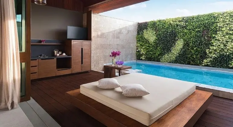 Sawan Private Plunge Pool Suite