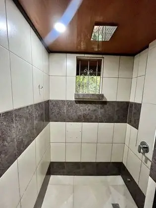 Basic Üç Kişilik Oda, Birden Çok Yatak