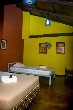 Basic Üç Kişilik Oda, Birden Çok Yatak