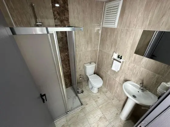 Aile Odası, Şehir Manzaralı