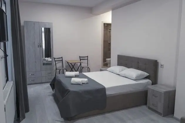 Basic Üç Kişilik Oda