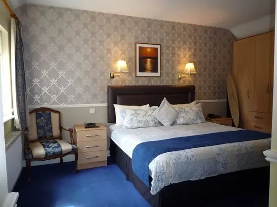 Tek Büyük Yataklı Oda (Room Only)