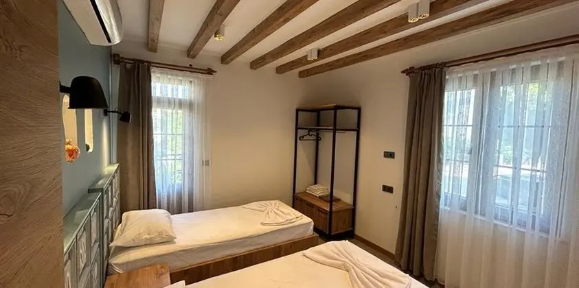 2 Yatak Odalı Villa - Sadece Oda