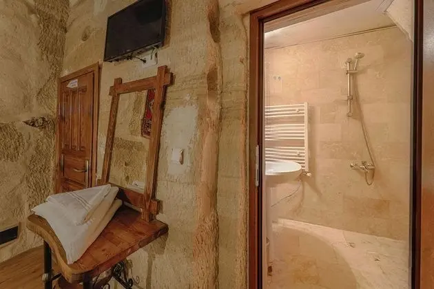 Design Tek Büyük Yataklı Oda