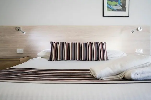 Comfort Tek Büyük veya İki Ayrı Yataklı Oda