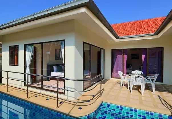 2 Bedrooms Villa with Private Pool and Jacuzzi
