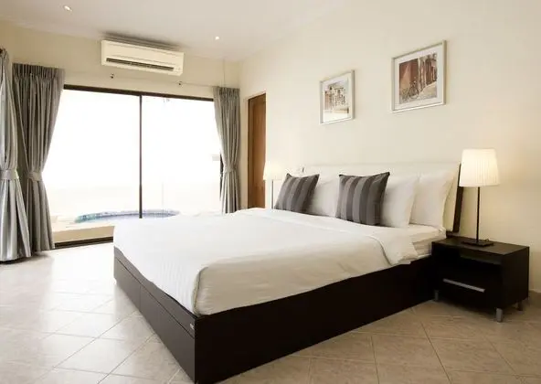 2 Bedrooms Villa with Private Pool and Jacuzzi