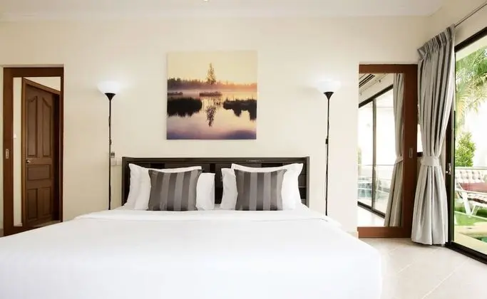 2 Bedrooms Villa with Private Pool and Jacuzzi
