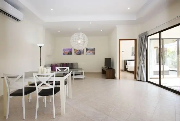 2 Bedrooms Villa with Private Pool and Jacuzzi