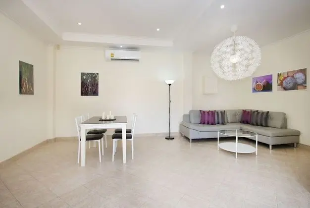2 Bedrooms Villa with Private Pool and Jacuzzi