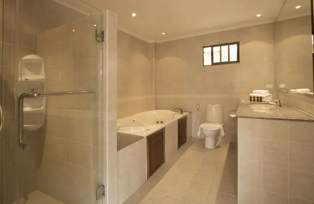 2 Bedrooms Villa with Private Pool and Jacuzzi