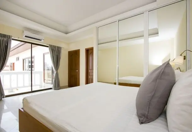3 Bedrooms Villa with Private Pool and Hot Tub