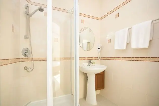 3 Bedrooms Villa with Private Pool and Hot Tub