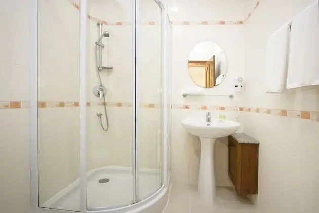 3 Bedrooms Villa with Private Pool and Hot Tub