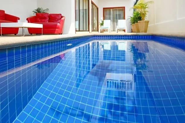 3 Bedrooms Villa with Private Pool and Hot Tub