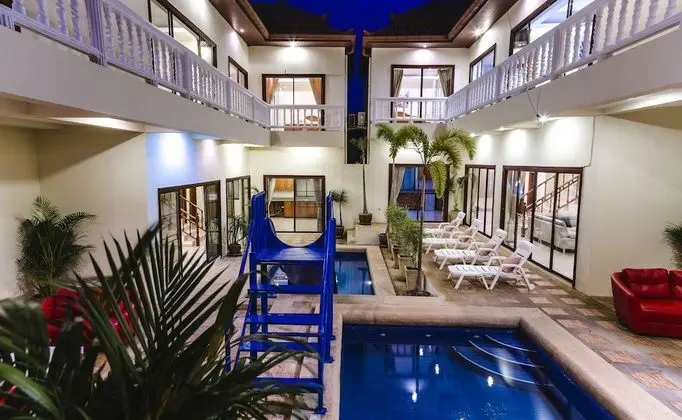 8 Bedrooms Villa with 2 Private Pools and Jacuzzi