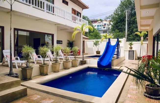 8 Bedrooms Villa with 2 Private Pools and Jacuzzi
