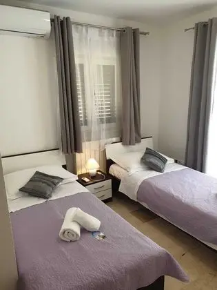 Family Villa, Kişiye Özel Havuzlu