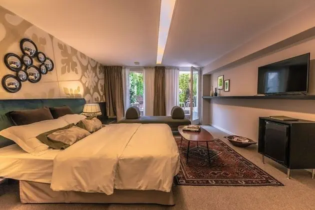 Junior Süit, Bahçeli (Deluxe - private Garden)