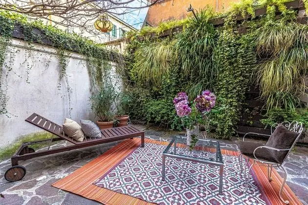 Junior Süit, Bahçeli (Deluxe - private Garden)